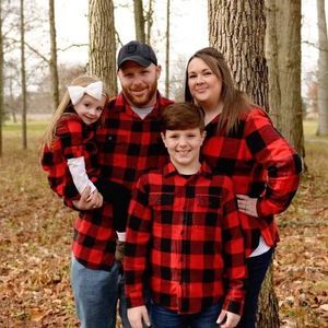 Meet your Posher, Dustin